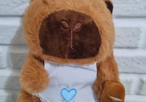 Capybara de peluche Chef